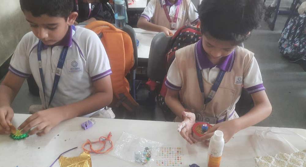 Rakhi making Activity - Grade II A