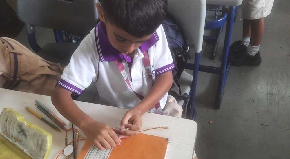 Rakhi making Activity - Grade II A