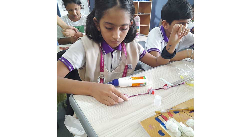 Rakhi Making activity - Grade IV A