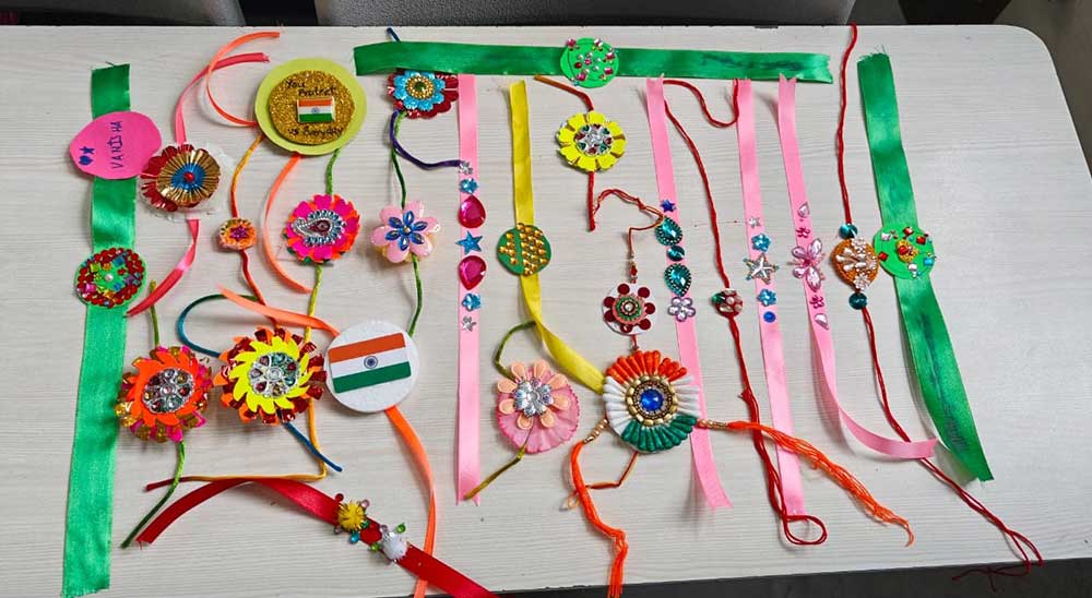 Rakhi making activity - Grade I B