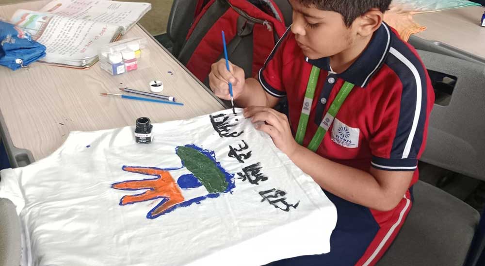 Tshirt Painting - Grade IV A