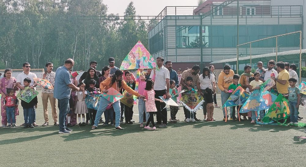 Kite Flying Competition - Mont to Grade VII